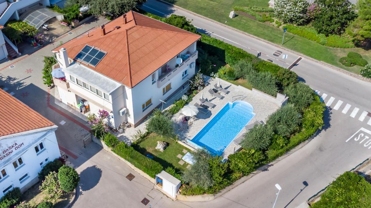 Meri Baška Exterior foto