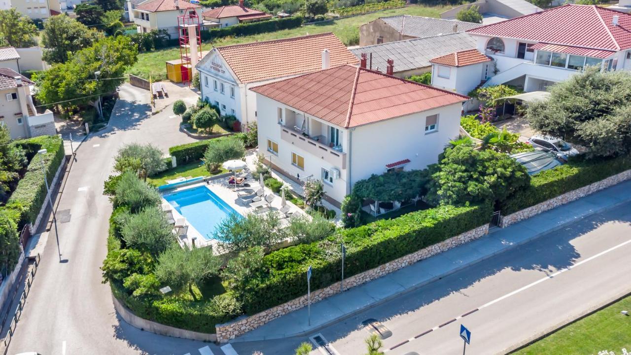 Meri Baška Exterior foto
