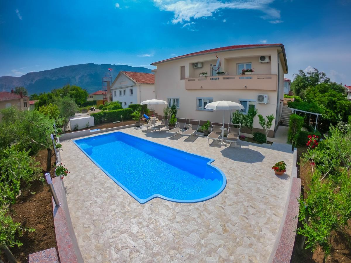 Meri Baška Exterior foto